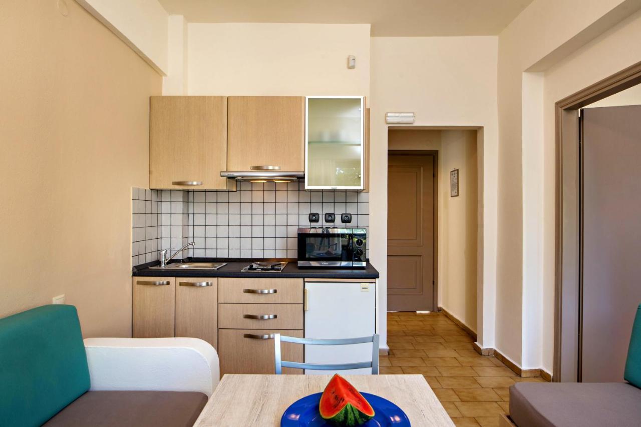 Lefka Apartments Parigoria Exterior photo