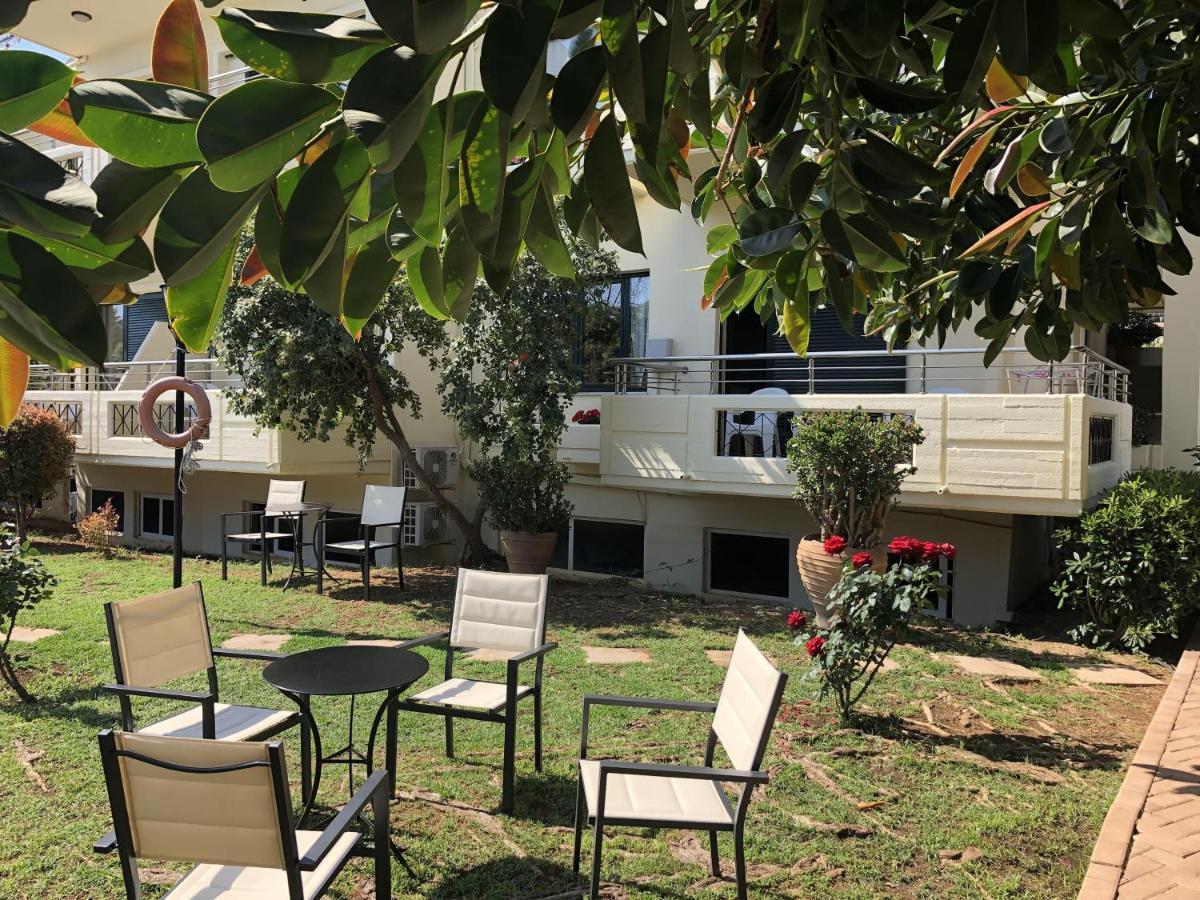Lefka Apartments Parigoria Exterior photo